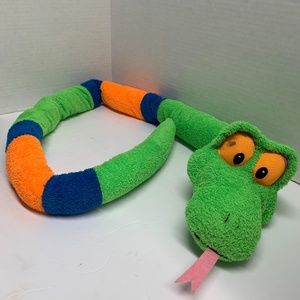 Cedar Fair Entertainment Plush Stuffed Animal toy Snake Green 5 ft long